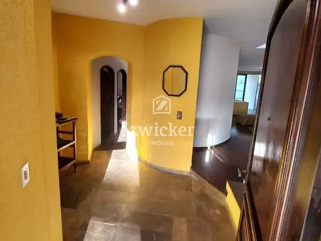 Casa com 412m² 3 quartos e 2 banheiros, à venda, no bairro Vila Cidade Universitária em Bauru