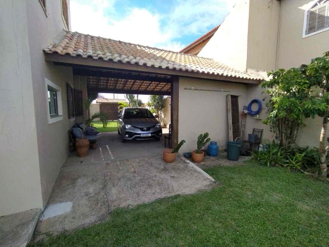 Casa com 525m² 4 quartos e 4 banheiros, à venda, no bairro Chapéu do Sol  em São João da Barra