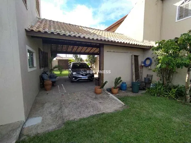 Casa com 525m² 4 quartos e 4 banheiros, à venda, no bairro Chapéu do Sol em São João da Barra