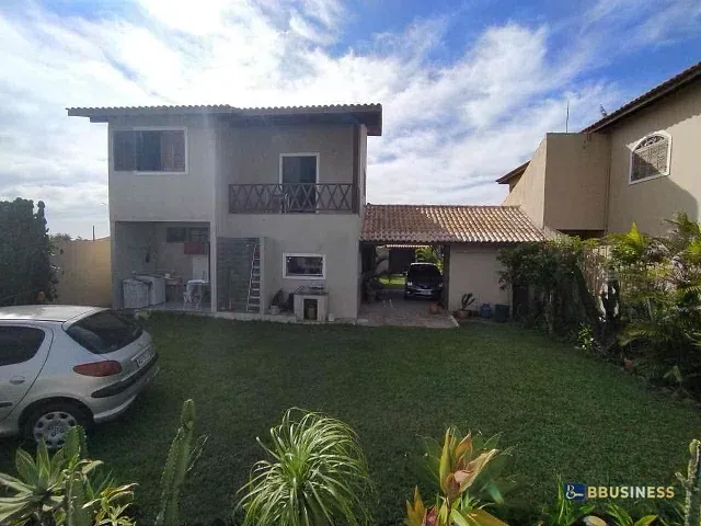 Casa com 525m² 4 quartos e 4 banheiros, à venda, no bairro Chapéu do Sol  em São João da Barra