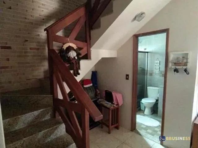 Casa com 525m² 4 quartos e 4 banheiros, à venda, no bairro Chapéu do Sol  em São João da Barra