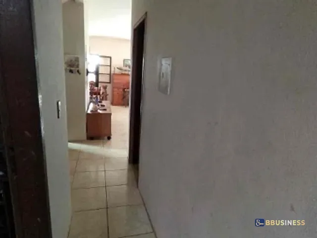 Casa com 525m² 4 quartos e 4 banheiros, à venda, no bairro Chapéu do Sol  em São João da Barra