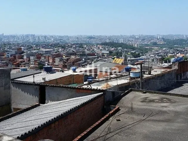 Casa com 228m² 5 quartos e 2 banheiros, à venda, no bairro Parque Imperial em Barueri