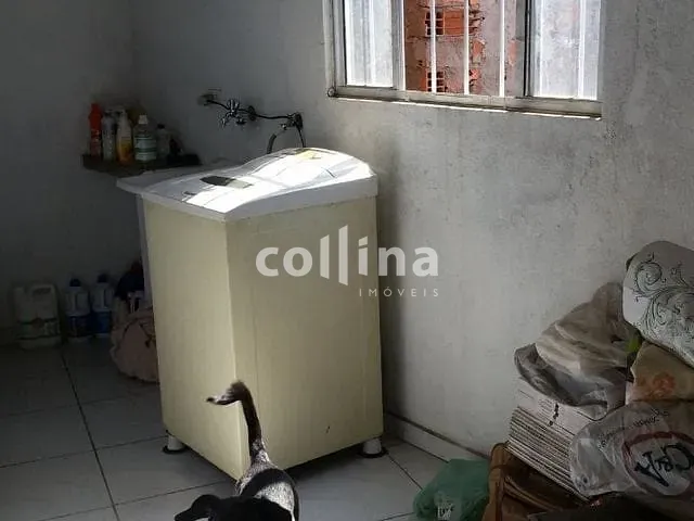 Casa com 228m² 5 quartos e 2 banheiros, à venda, no bairro Parque Imperial em Barueri