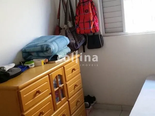 Casa com 228m² 5 quartos e 2 banheiros, à venda, no bairro Parque Imperial em Barueri