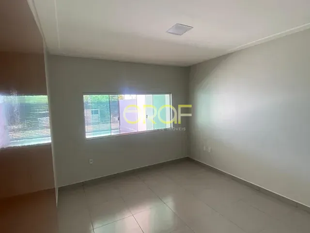 Casa 3 quartos e 3 banheiros, à venda, no bairro Parque Laguna II em Formosa