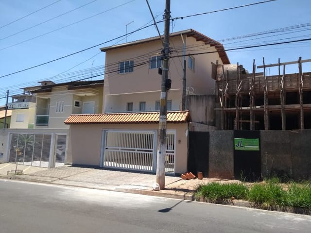 Casa com 170m² 3 quartos e 3 banheiros, à venda, no bairro Portais (Polvilho) em Cajamar
