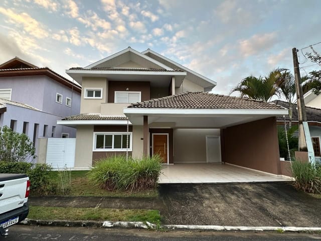 Foto do Casa - Casa com 4 dormitórios, 252 m² - venda por R$ 1.900.000,00 ou aluguel por R$ 9.685,03/mês - Condomínio Floradas do Paratey - São José dos Campos/SP | RUSSI IMÓVEIS