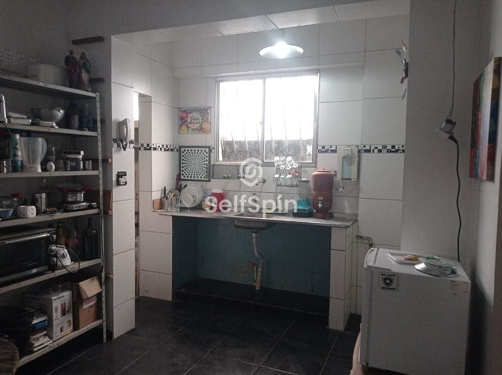 Casa, 1 quarto, 317 m² - Foto 3