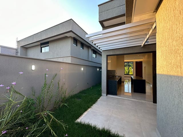 Foto do Casa - Casa à venda 3 suites acabamento de alta qualidade no Jardins Barcelona Senador Canedo GO. | Home Gyn Imóveis Ltda