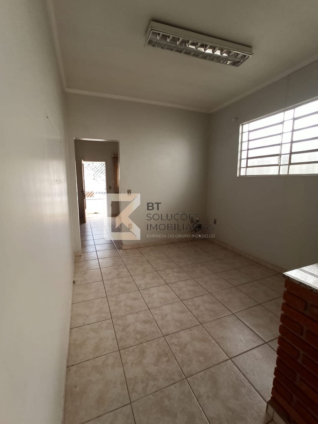 Casa à venda com 3 quartos, 320m² - Foto 5