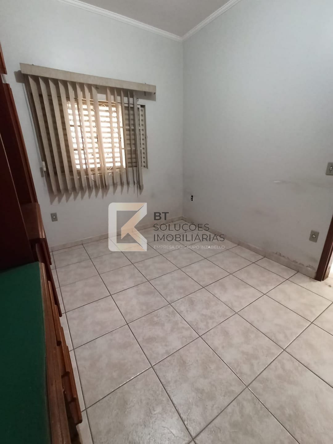 Casa à venda com 3 quartos, 320m² - Foto 10