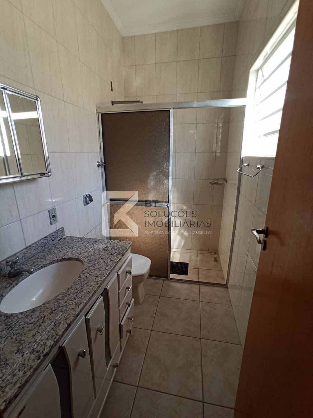 Casa à venda com 3 quartos, 320m² - Foto 6