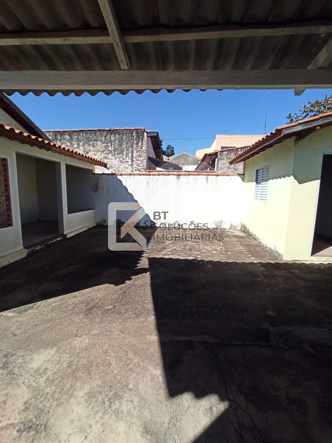 Casa à venda com 3 quartos, 320m² - Foto 17