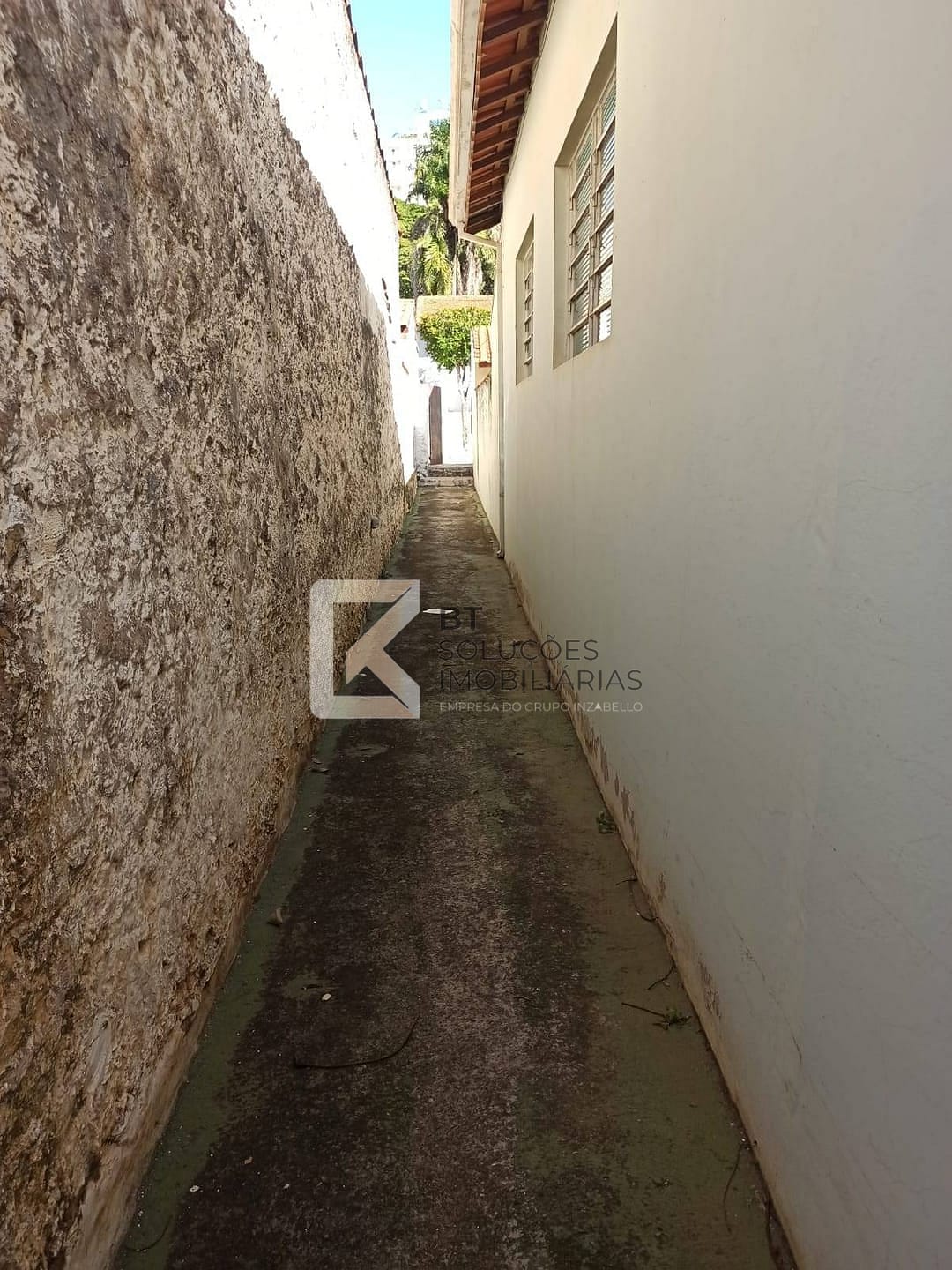 Casa à venda com 3 quartos, 320m² - Foto 21