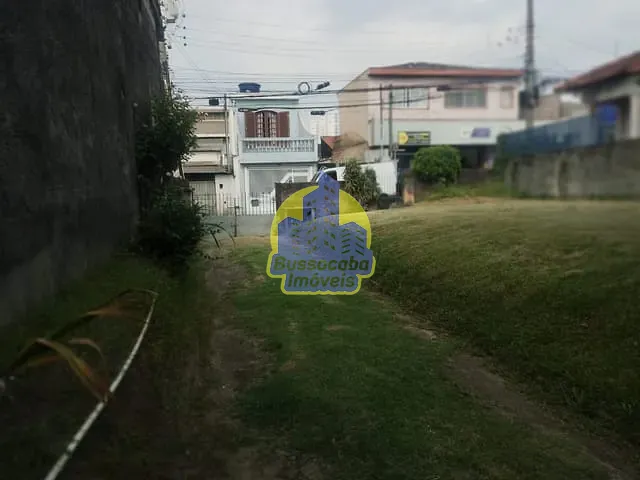 Casa com 700m², à venda ou para alugar, no bairro Vila dos Remédios em São Paulo