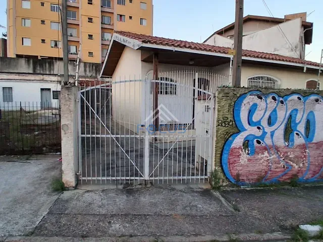 Casa com 271m² 2 quartos e 2 banheiros, à venda, no bairro Núcleo Colonial Barão de Jundiaí em Jundiaí