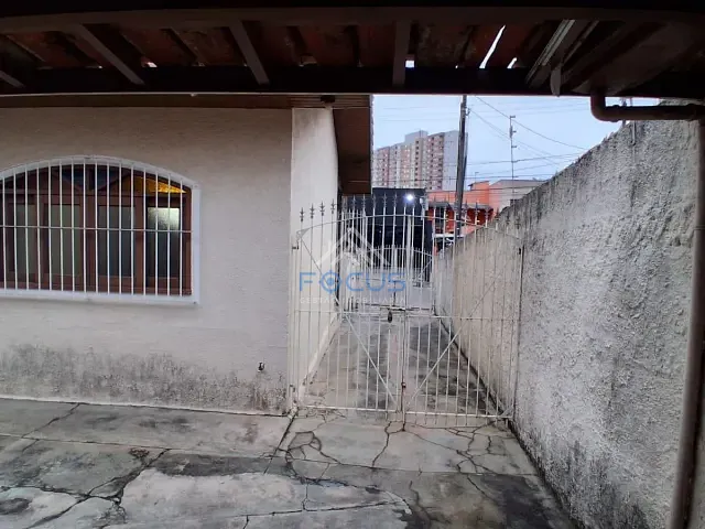 Casa com 271m² 2 quartos e 2 banheiros, à venda, no bairro Núcleo Colonial Barão de Jundiaí em Jundiaí