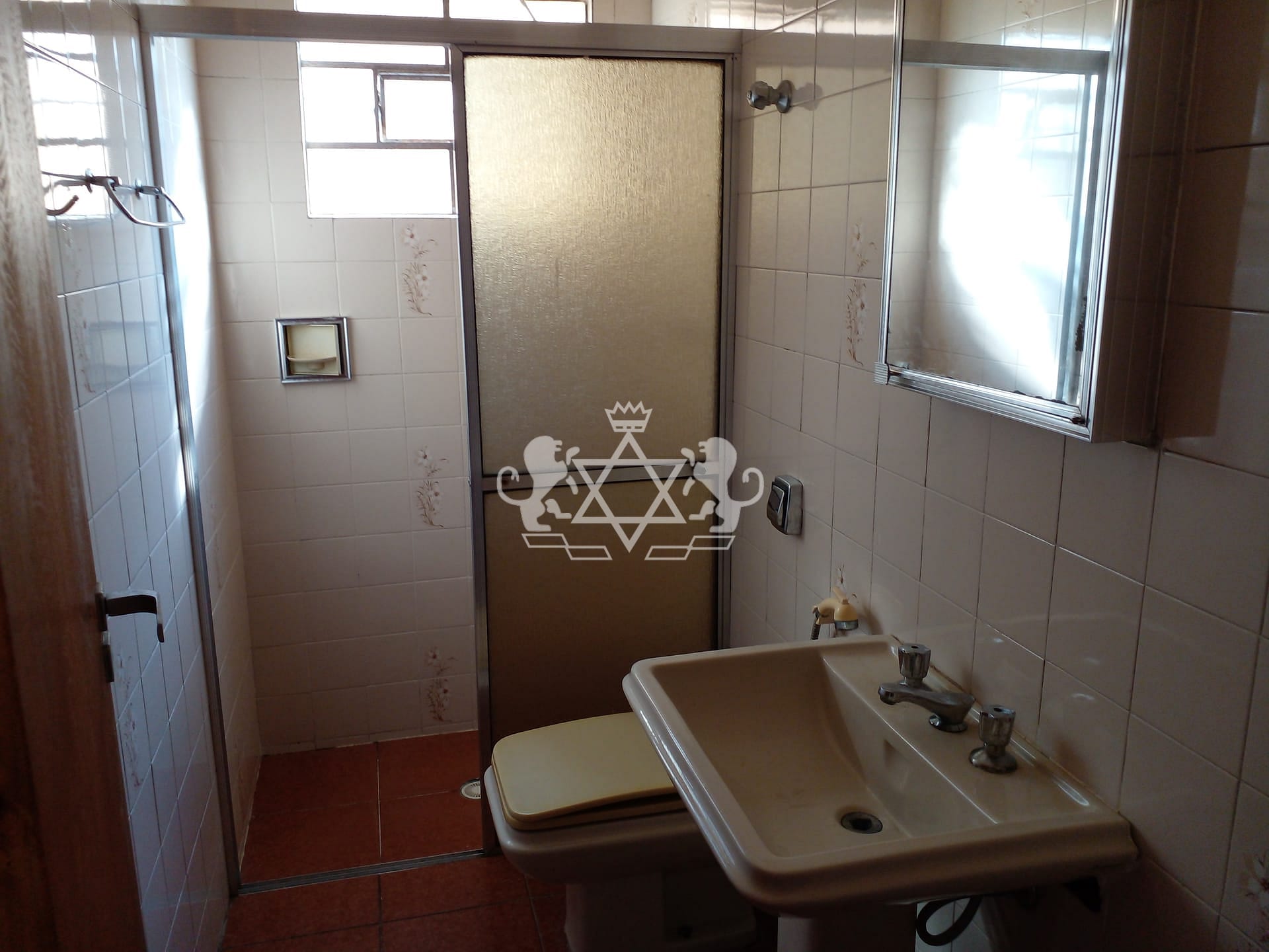 Casa à venda com 2 quartos, 105m² - Foto 14