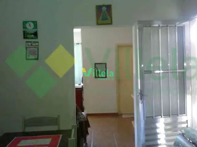 Casa à venda, no bairro Jardim Josely em Itaquaquecetuba