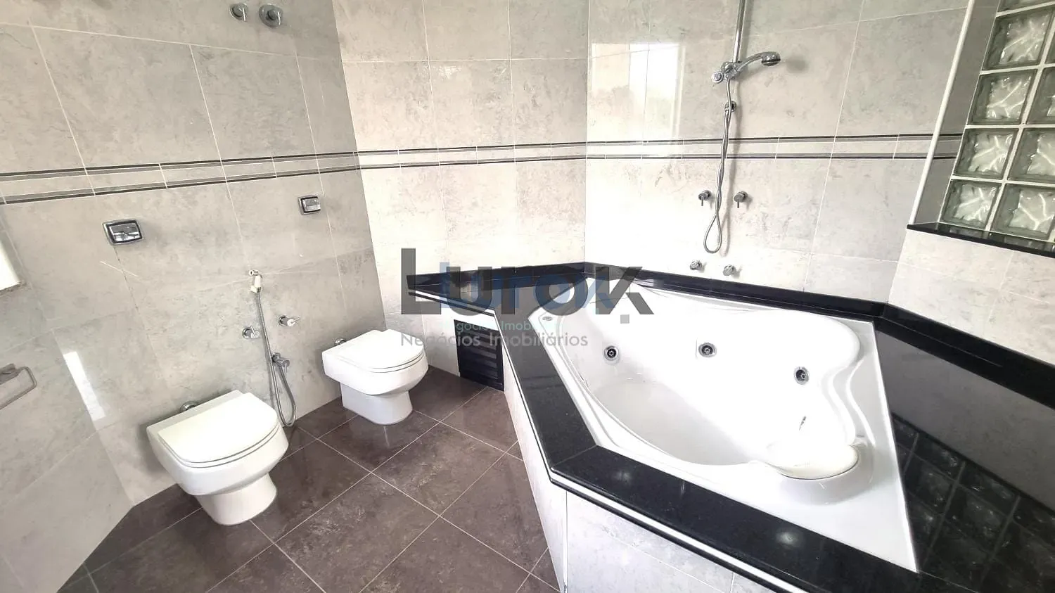 Casa, 4 quartos, 440 m² - Foto 21