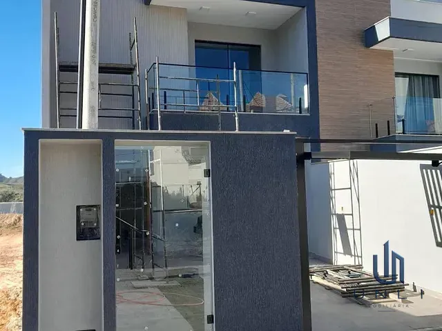 Casa 3 quartos e 3 banheiros, à venda, no bairro Jardim Belvedere em Volta Redonda