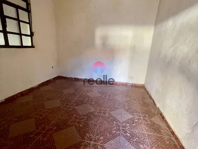 Casa 1 quarto e 1 banheiro, para alugar, no bairro Jardim Alvorada em Belo Horizonte