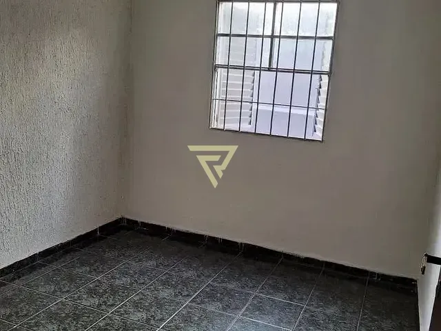 Casa com 200m² 2 quartos e 1 banheiro, à venda, no bairro Solar Boa Vista em Ribeirão Preto