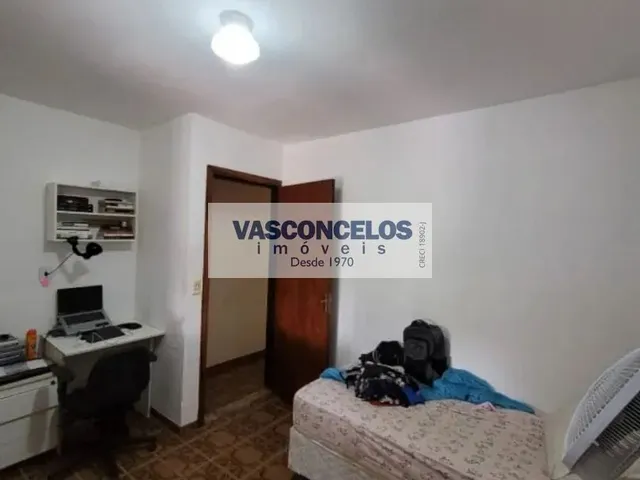 Casa com 250m² 4 quartos e 2 banheiros, à venda, no bairro Parque Novo Horizonte em São José Dos Campos