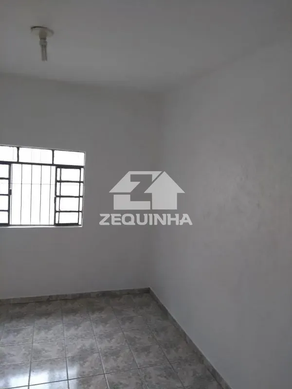 Casa, 5 quartos, 197 m² - Foto 2