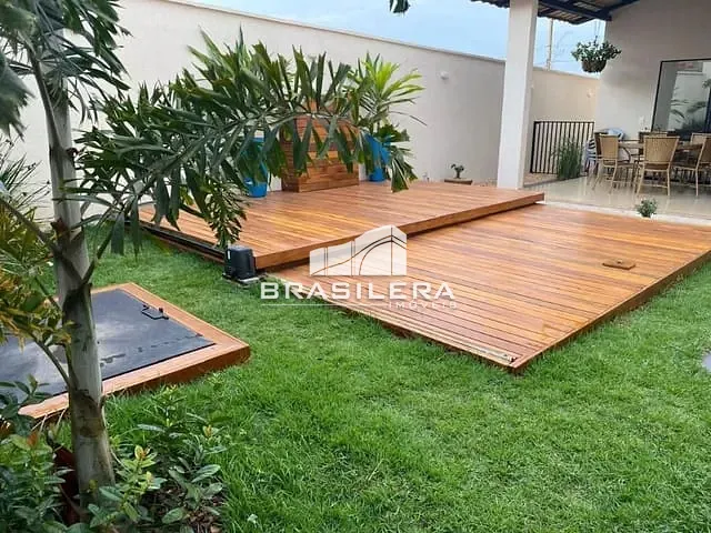 Casa com 360m² 3 quartos e 4 banheiros, à venda, no bairro Residencial Condomínio Jardim Veneza em Senador Canedo