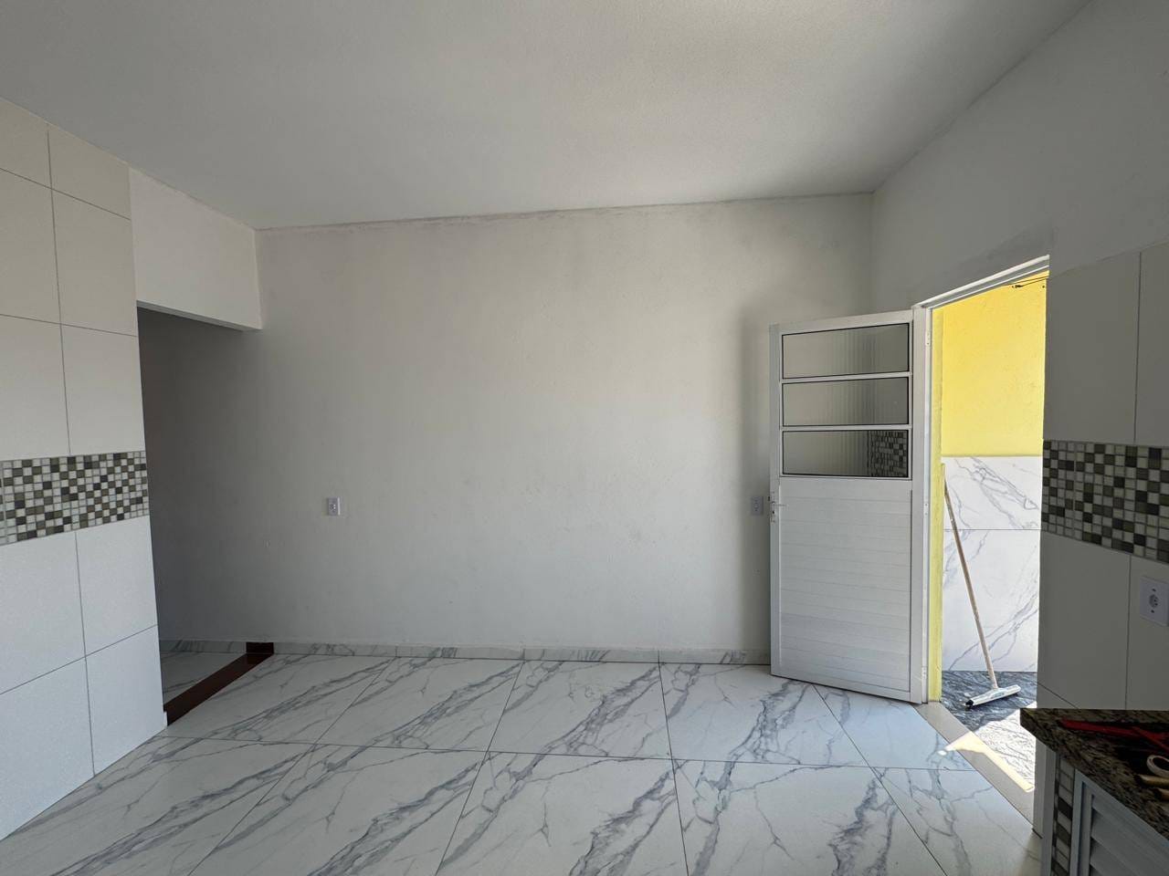Casa para alugar com 1 quarto, 80m² - Foto 3