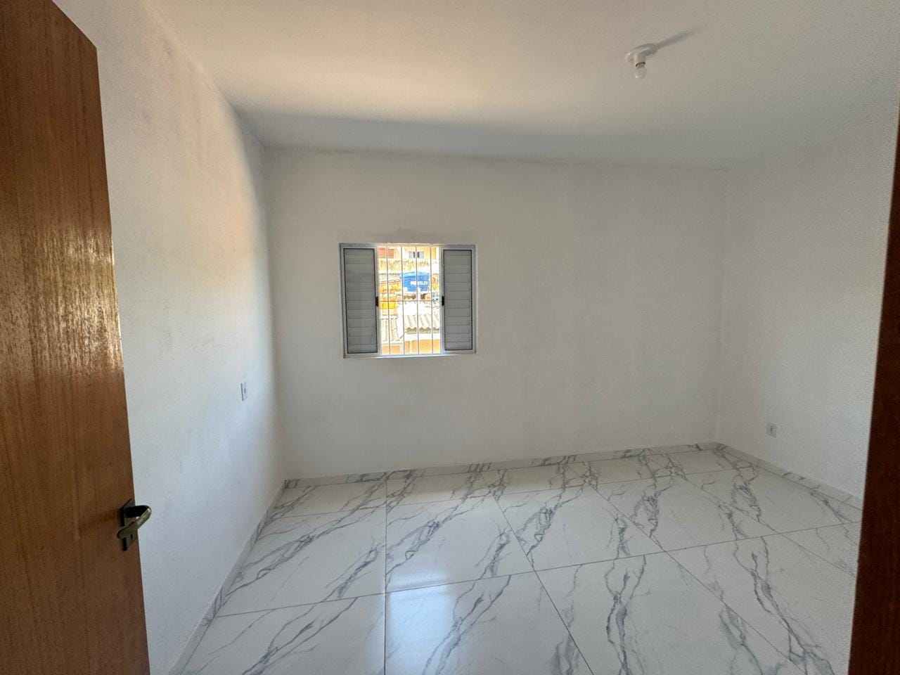 Casa para alugar com 1 quarto, 80m² - Foto 11