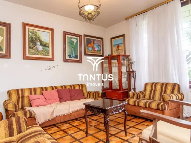 Casa com 657m² 4 quartos e 4 banheiros, à venda, no bairro Alto da Glória em Curitiba