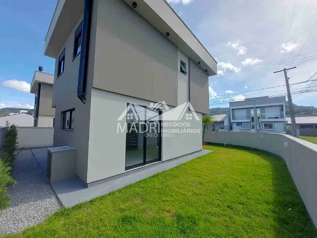 Casa com 164m² 3 quartos e 1 banheiro, à venda, no bairro Bela Vista em Palhoça
