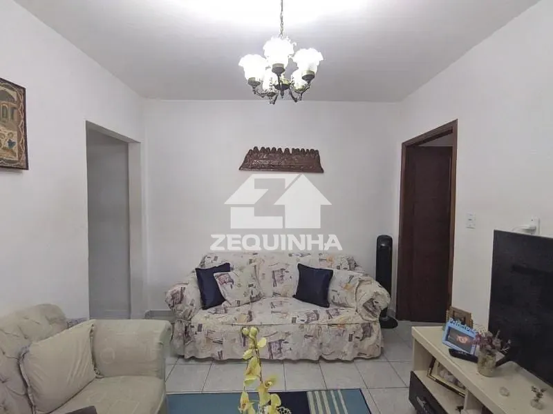 Casa, 2 quartos, 141 m² - Foto 1