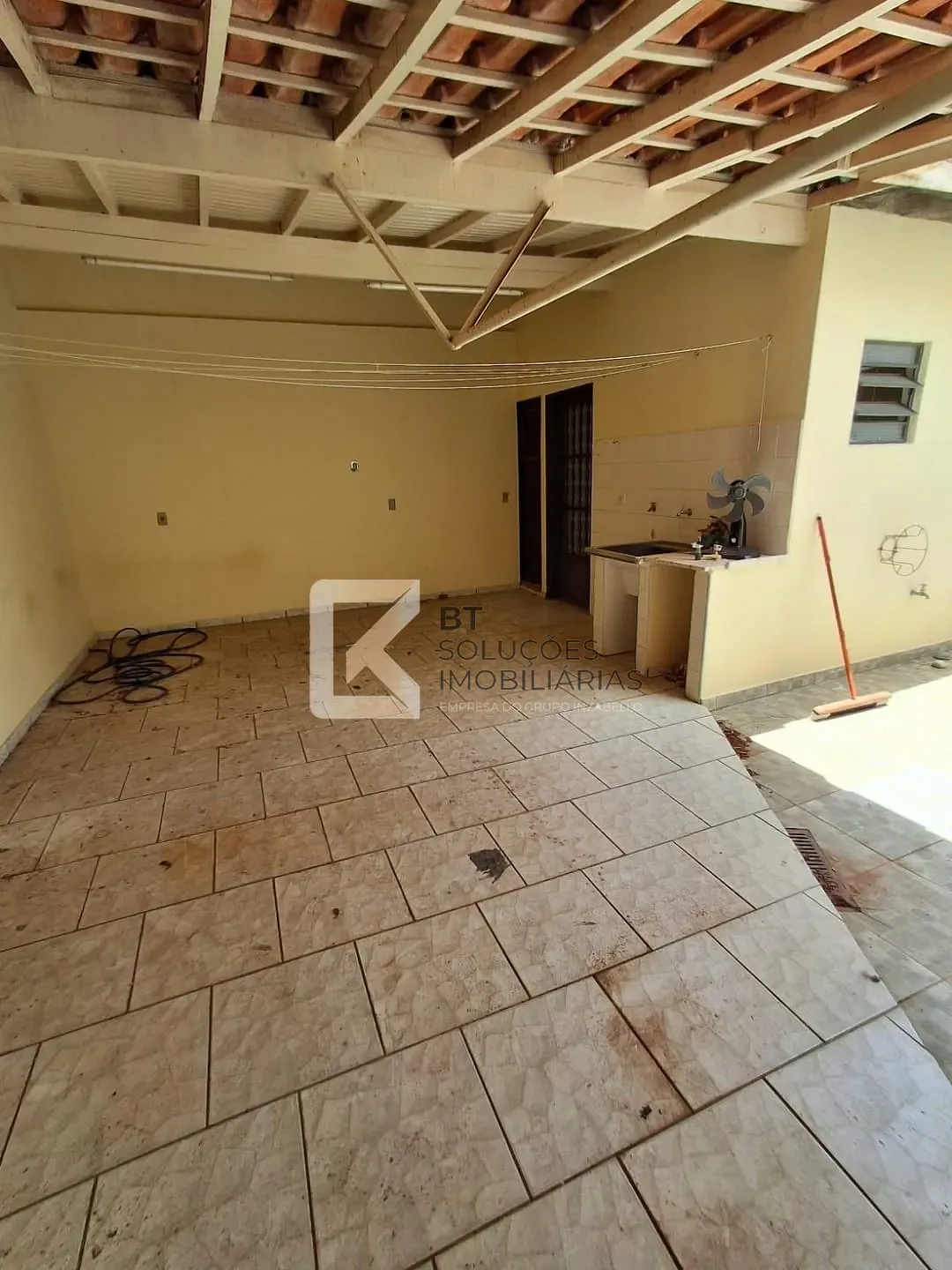 Casa, 4 quartos, 250 m² - Foto 9