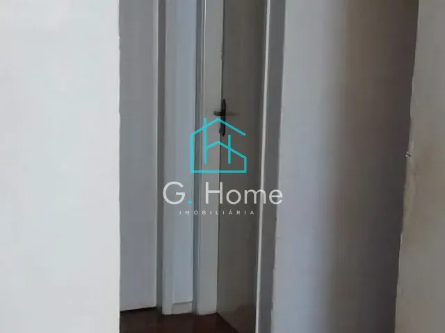 Casa com 200m² 3 quartos e 1 banheiro, à venda, no bairro Conjunto Parigot de Souza 1 em Londrina