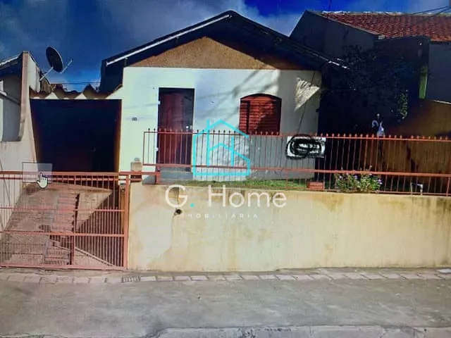 Casa com 200m² 3 quartos e 1 banheiro, à venda, no bairro Conjunto Parigot de Souza 1 em Londrina