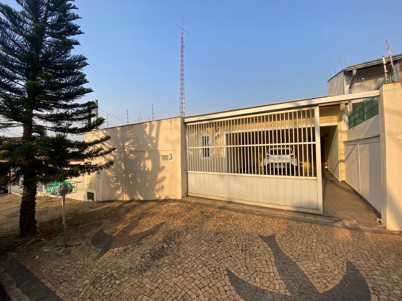 Casa, 3 quartos, 343 m² - Foto 1