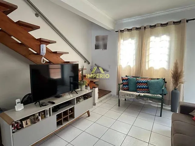 Casa 2 quartos e 2 banheiros, à venda, no bairro Jardim Planalto em Salto