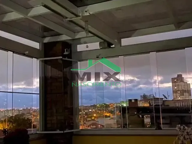Sobrado com 175m² 4 quartos e 4 banheiros, à venda, no bairro Taboão em São Bernardo do Campo