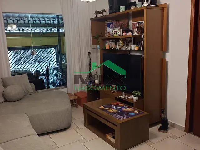 Sobrado com 175m² 4 quartos e 4 banheiros, à venda, no bairro Taboão em São Bernardo do Campo