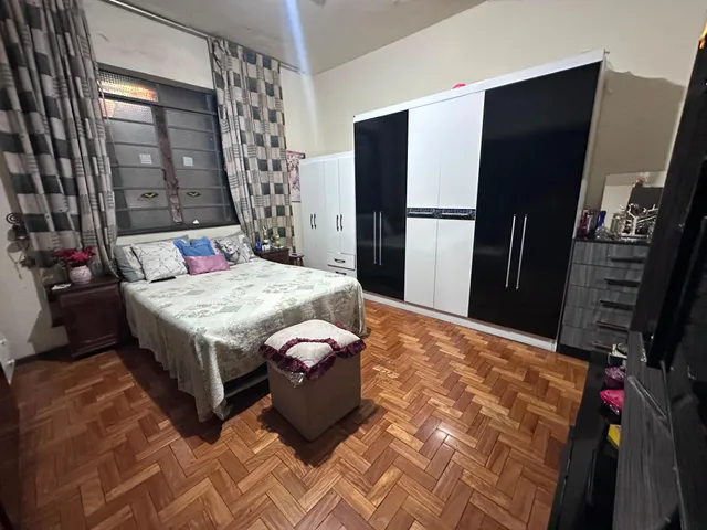 Casa com 360m² 3 quartos e 2 banheiros, à venda, no bairro Jardim Alvorada em Belo Horizonte