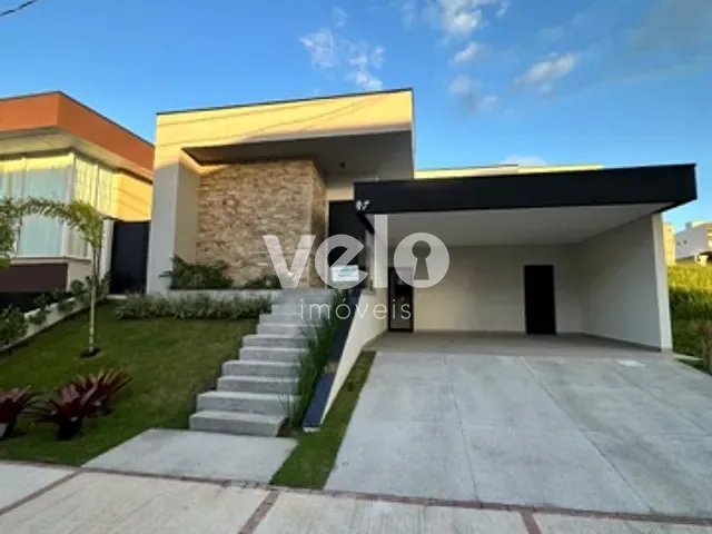 Casa 4 quartos e 3 banheiros, à venda, no bairro Loteamento Residencial Fazenda Casa Grande em Taubaté