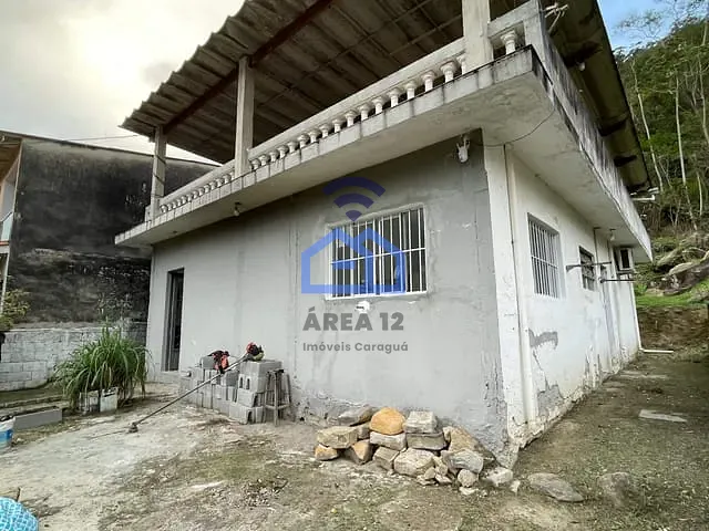 Casa com 300m² 3 quartos e 1 banheiro, à venda, no bairro Cantagalo em Caraguatatuba