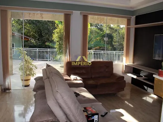 Casa 4 quartos e 5 banheiros, à venda, no bairro Terras de Santa Rosa II em Salto