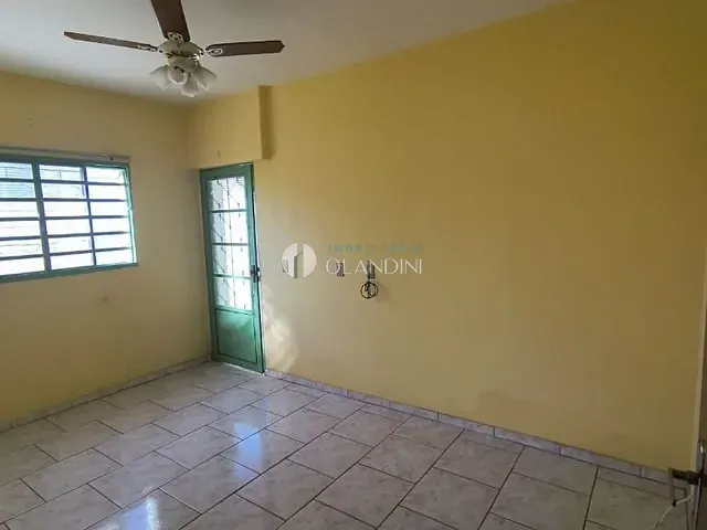 Casa com 394m² 3 quartos e 1 banheiro, à venda, no bairro Jardim de Faveri em Artur Nogueira
