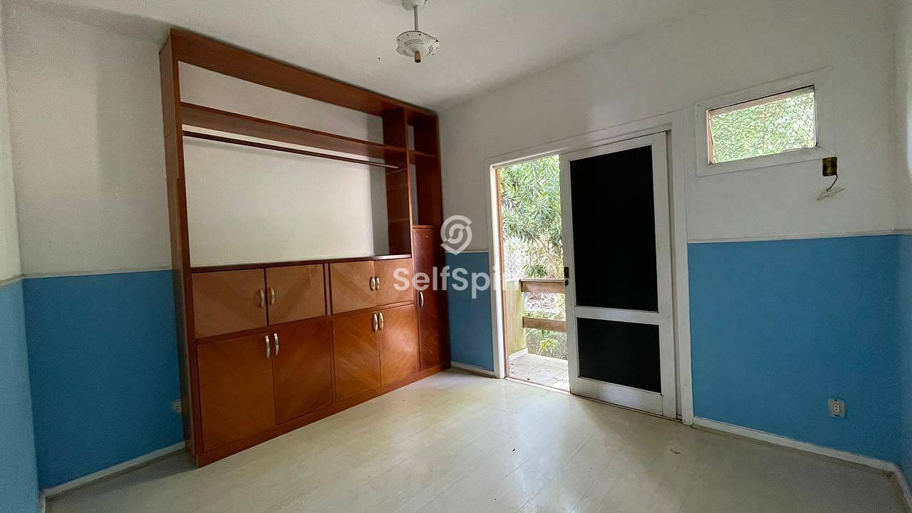 Casa, 3 quartos, 250 m² - Foto 10