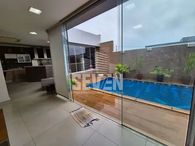 Casa com 360m² 3 quartos e 2 banheiros, à venda, no bairro Quinta Ranieri em Bauru